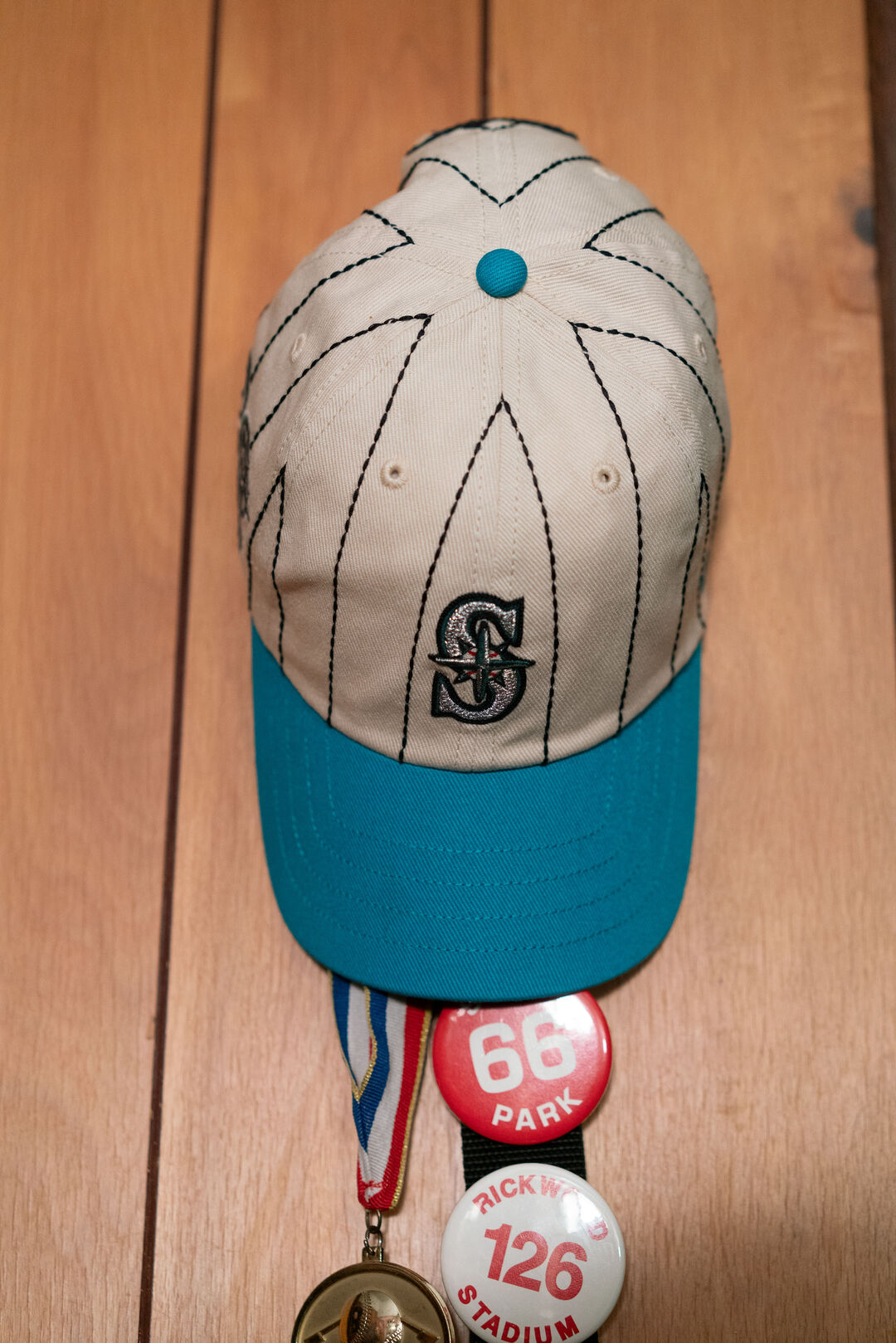 Seattle Mariners Rawlings '47 Brand Pinstripe Clean Up Hat - Image 8