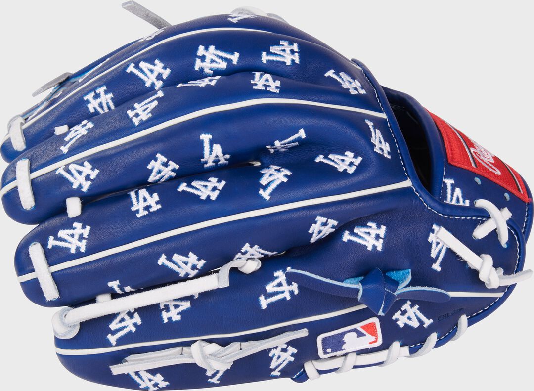 Los Angeles Dodgers Heart of the Hide 11.75-Inch Infield Glove - Image 6