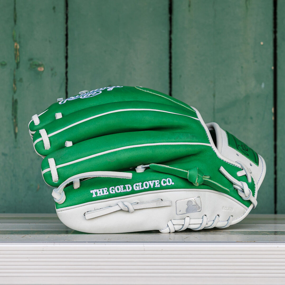 Exclusive Heart of the Hide 11.5-Inch Kelly Green Infield Glove Right Hand Throw - Image 8