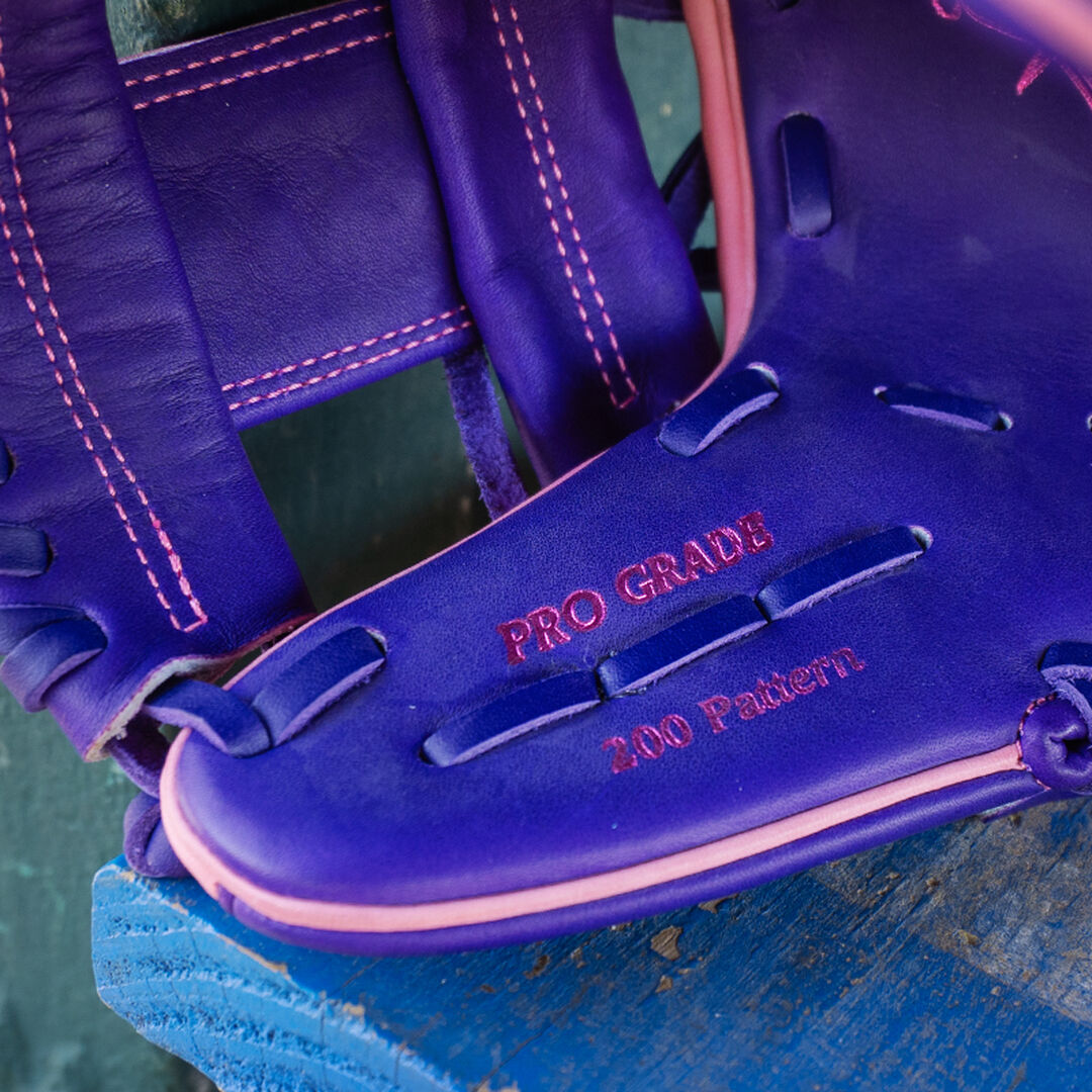 Exclusive 11.5-inch R2G Heart of the Hide Infield Glove Right Hand Throw - Image 16