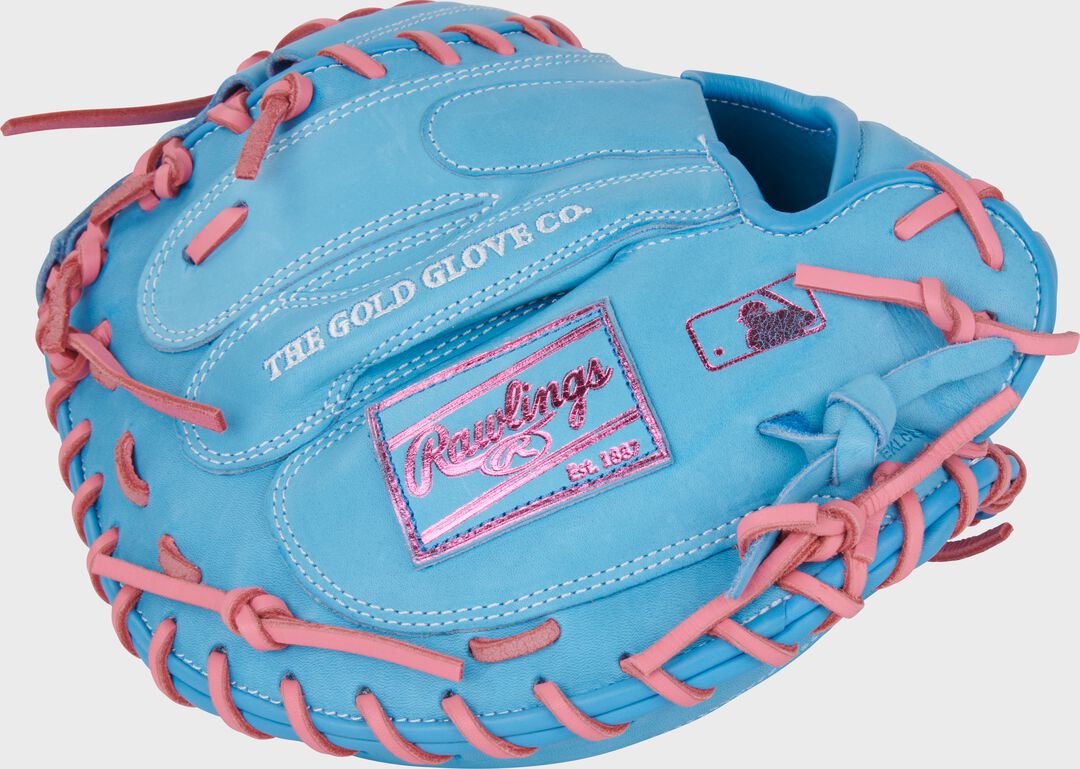 Heart of the Hide 33-Inch Catcher's Mitt Right Hand Throw - Image 5